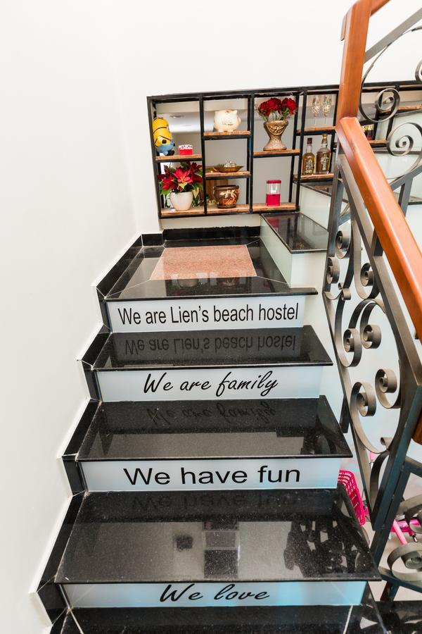Lien'S Beach Hostel Da Nang Exterior photo